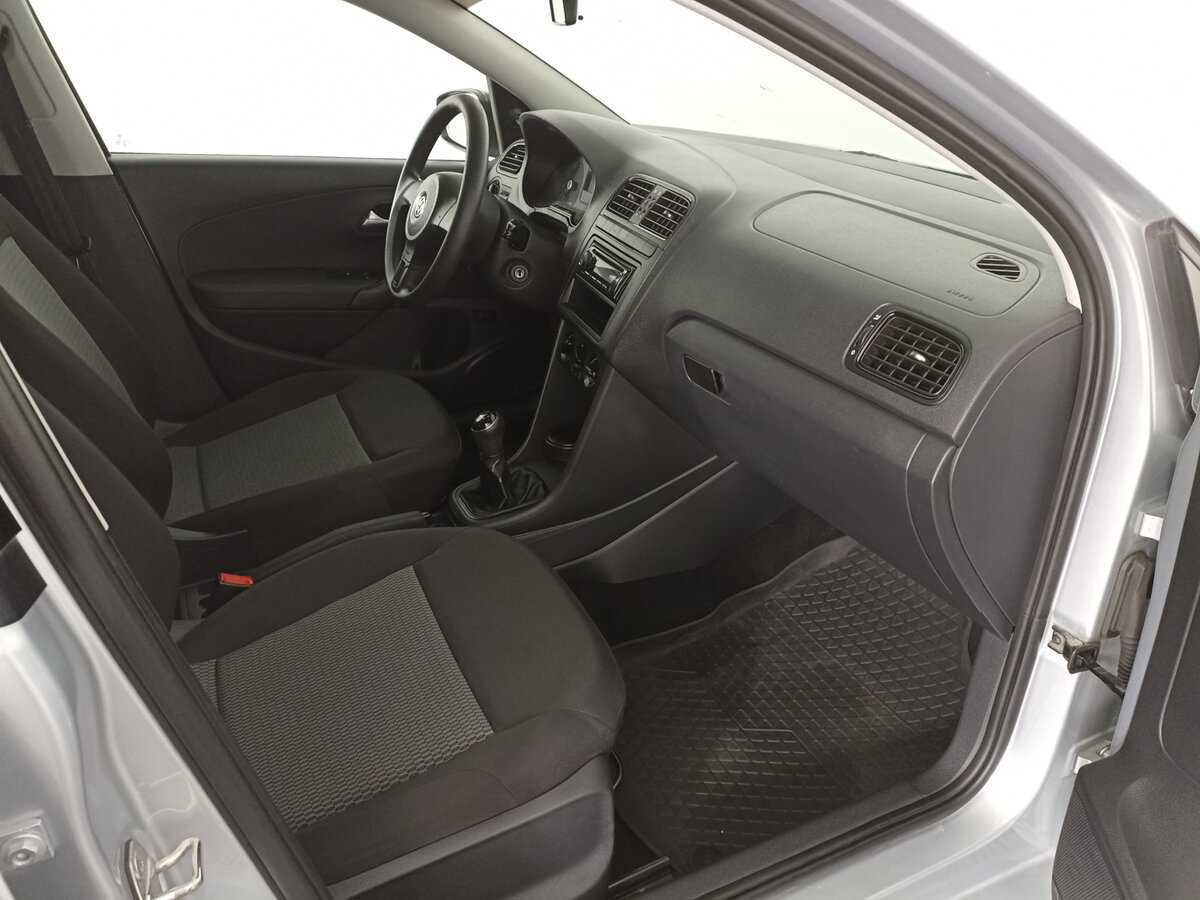 Б/У Фольксваген Поло 2014 года. Фото: #8