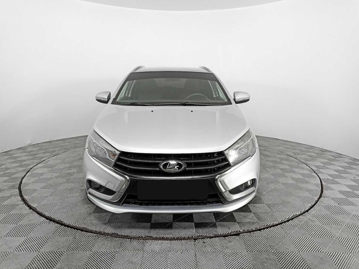 Б/У Лада (ВАЗ) Веста 2019 года. Фото: #1