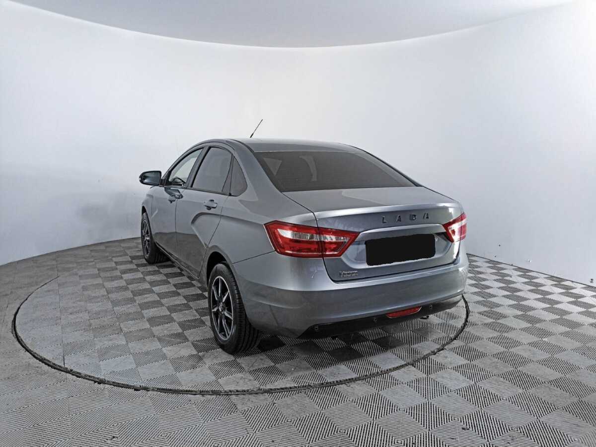 Б/У Лада (ВАЗ) Веста 2017 года. Фото: #6