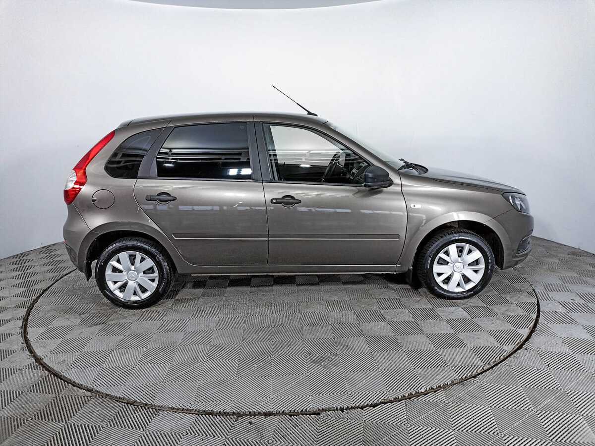 Б/У Лада (ВАЗ) Гранта 2021 года. Фото: #3