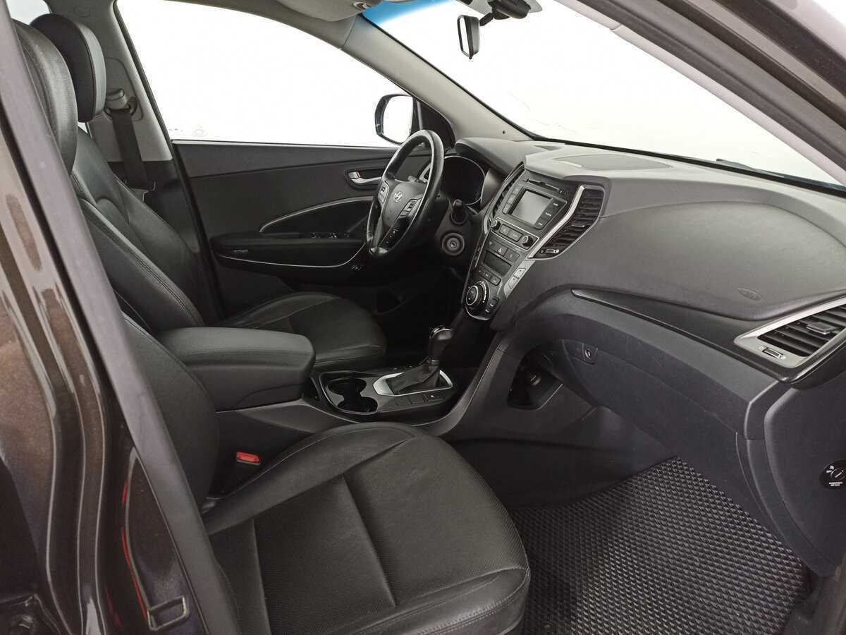 Hyundai Santa Fe 2017 года с пробегом. Фото: #8