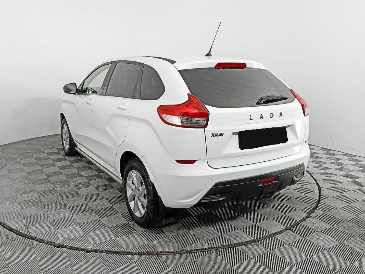 Б/У Лада (ВАЗ) ИКСРЭЙ 2017 года. Фото: #6