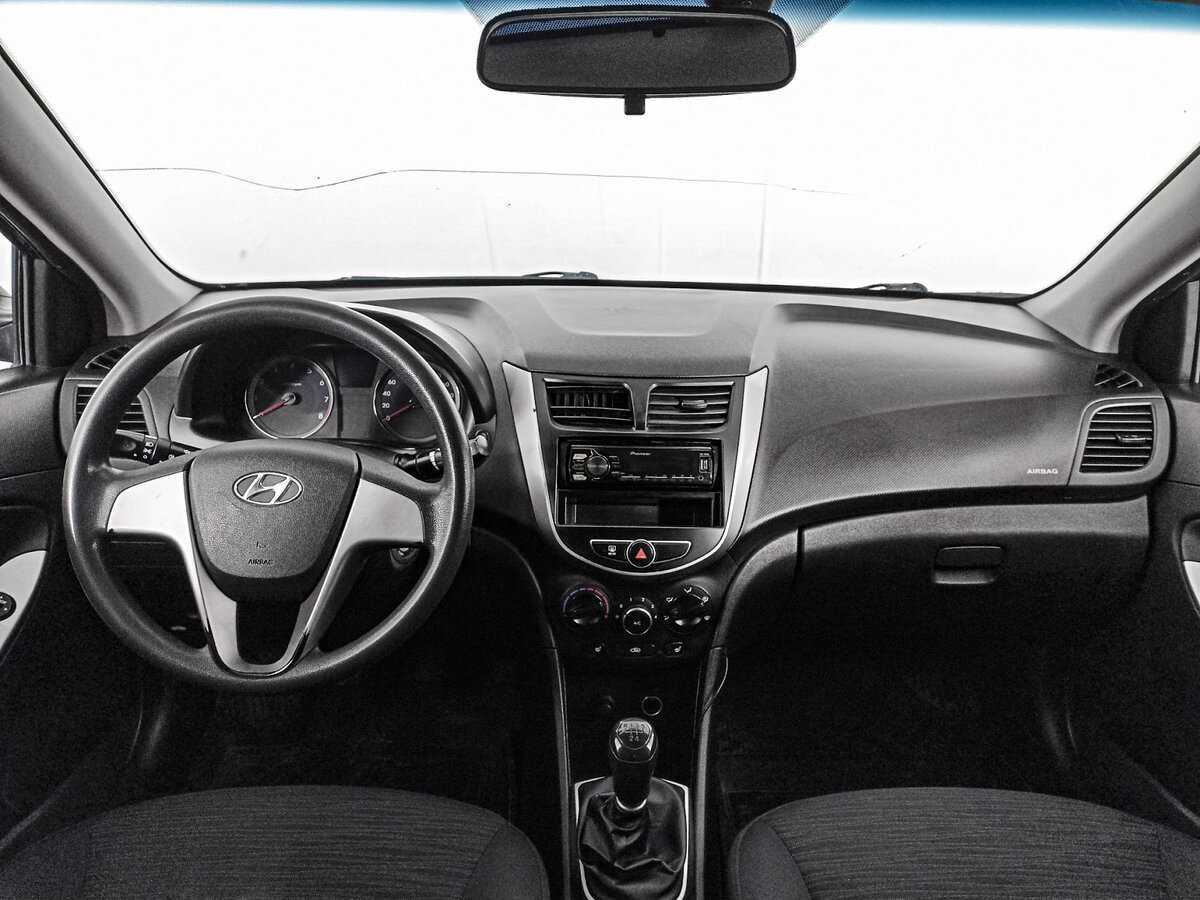 Б/У Хендай Солярис 2015 года. Фото: #11