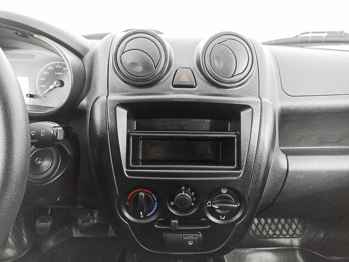 Б/У Лада (ВАЗ) Гранта 2018 года. Фото: #8