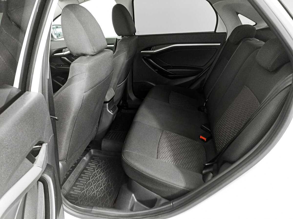 Б/У Лада (ВАЗ) Веста 2021 года. Фото: #7