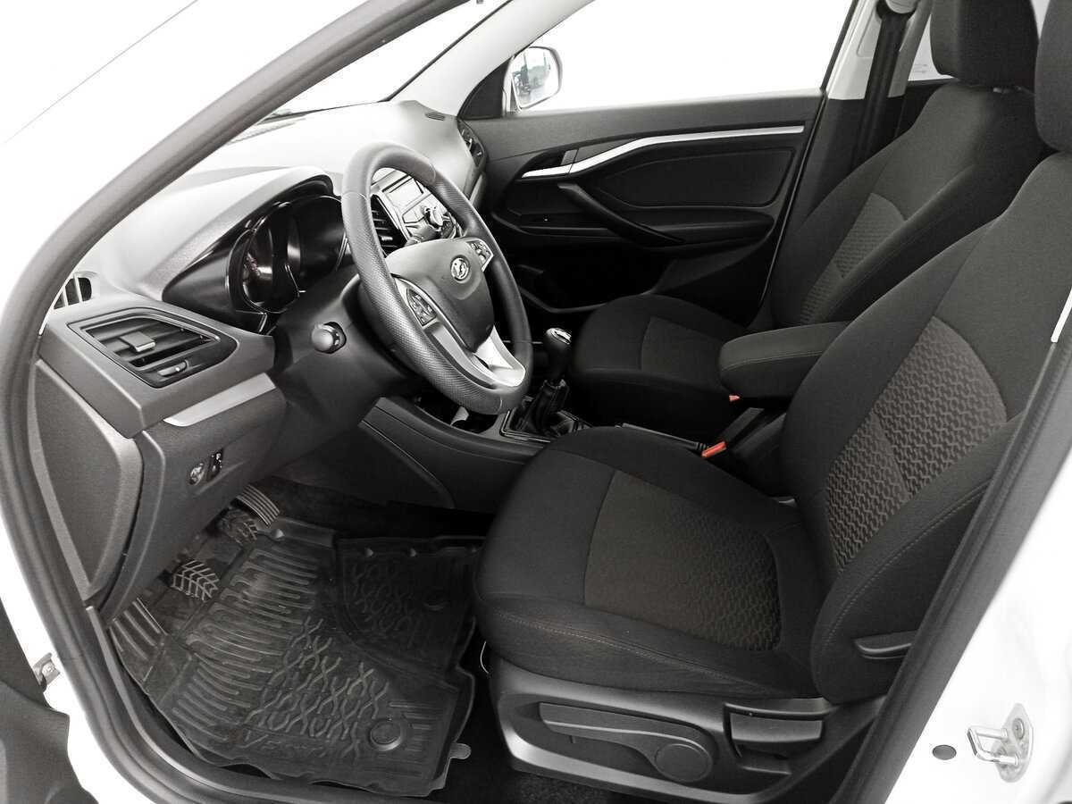 Б/У Лада (ВАЗ) Веста 2021 года. Фото: #11