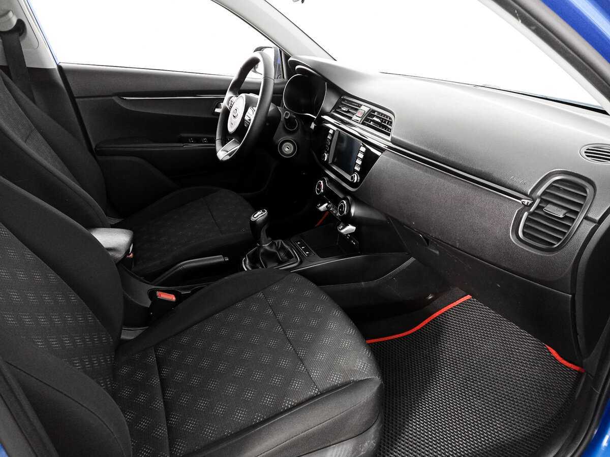 Б/У Киа Рио 2017 года. Фото: #8