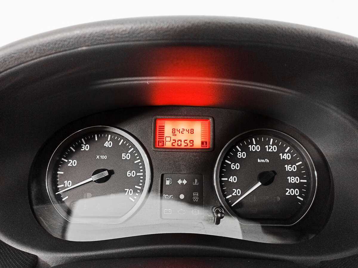 Б/У Рено Сандеро 2013 года. Фото: #10