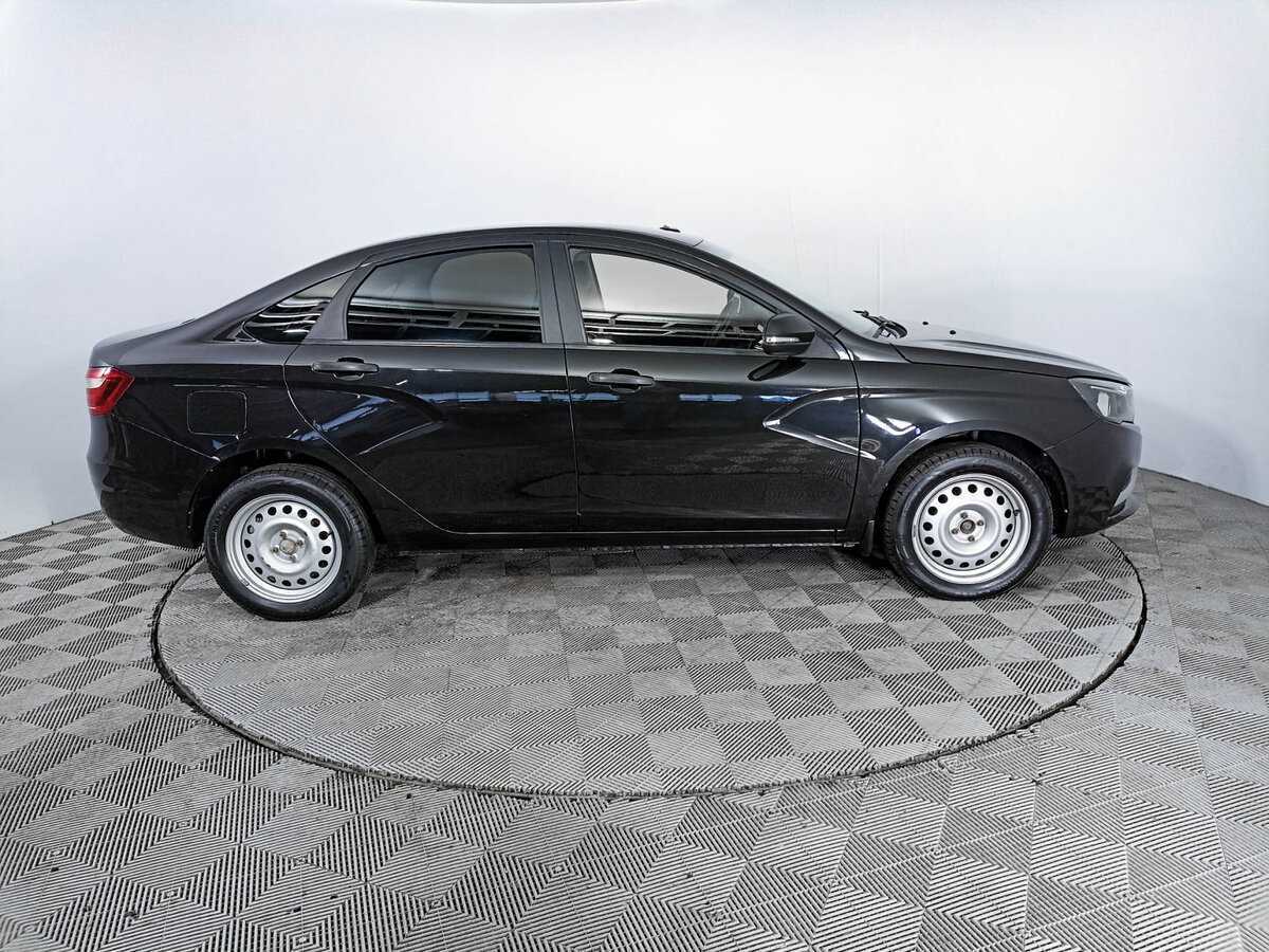 Б/У Лада (ВАЗ) Веста 2017 года. Фото: #3