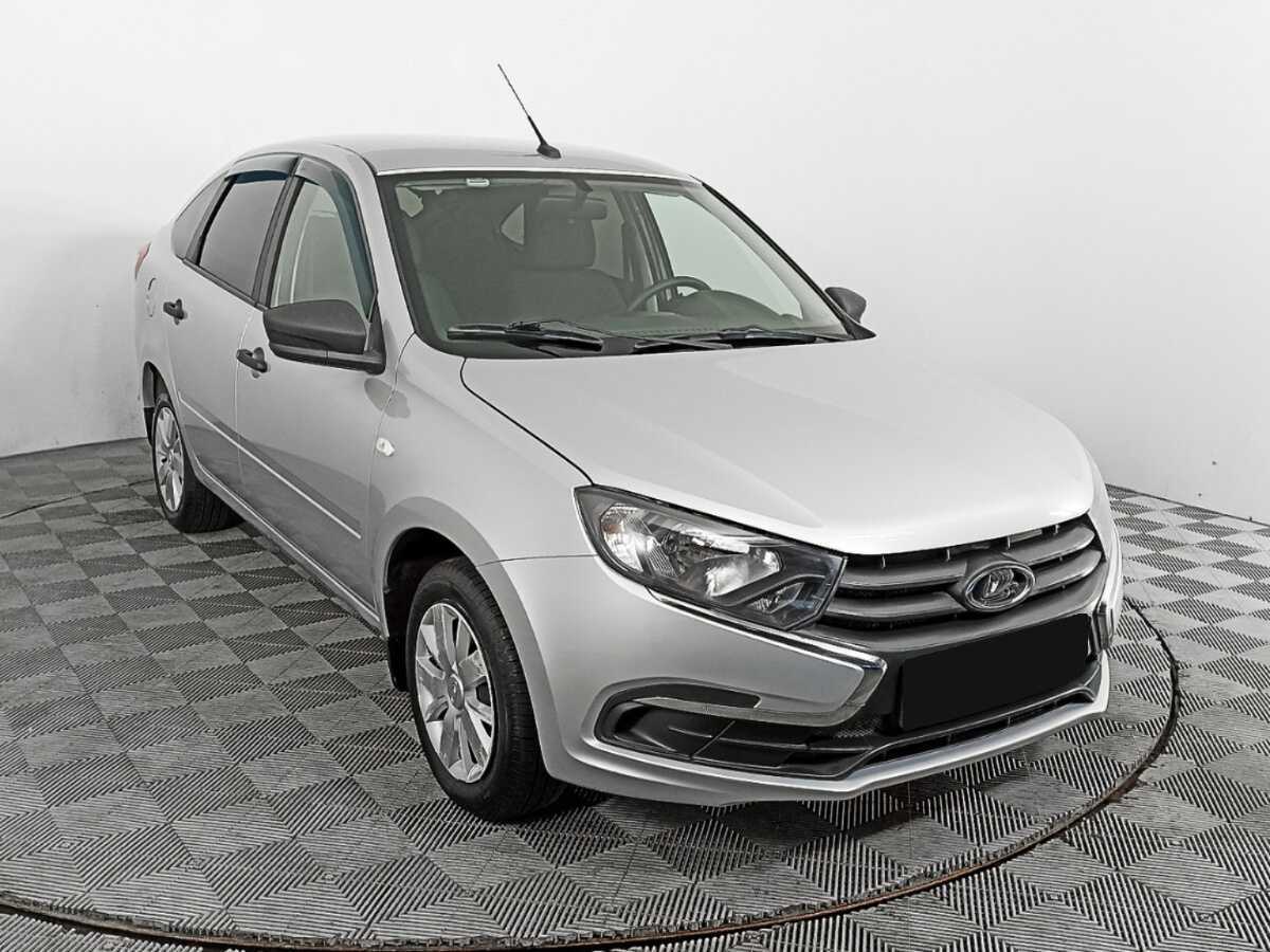 Б/У Лада (ВАЗ) Гранта 2018 года. Фото: #2