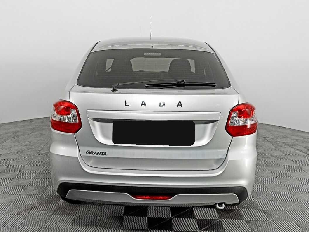 Б/У Лада (ВАЗ) Гранта 2018 года. Фото: #4