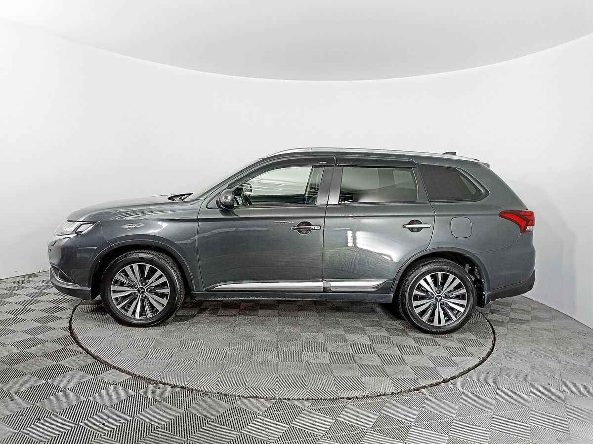 Mitsubishi Outlander 2021 года с пробегом. Фото: #7