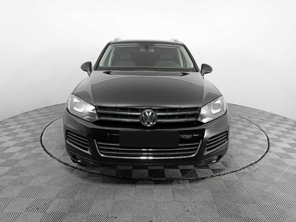Volkswagen Touareg 2013 года с пробегом. Фото: #1