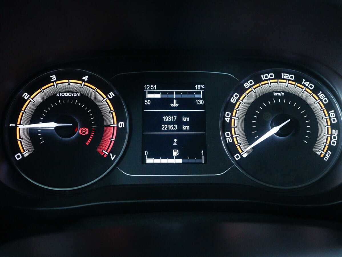 Lada (ВАЗ) Vesta 2023 года с пробегом. Фото: #8