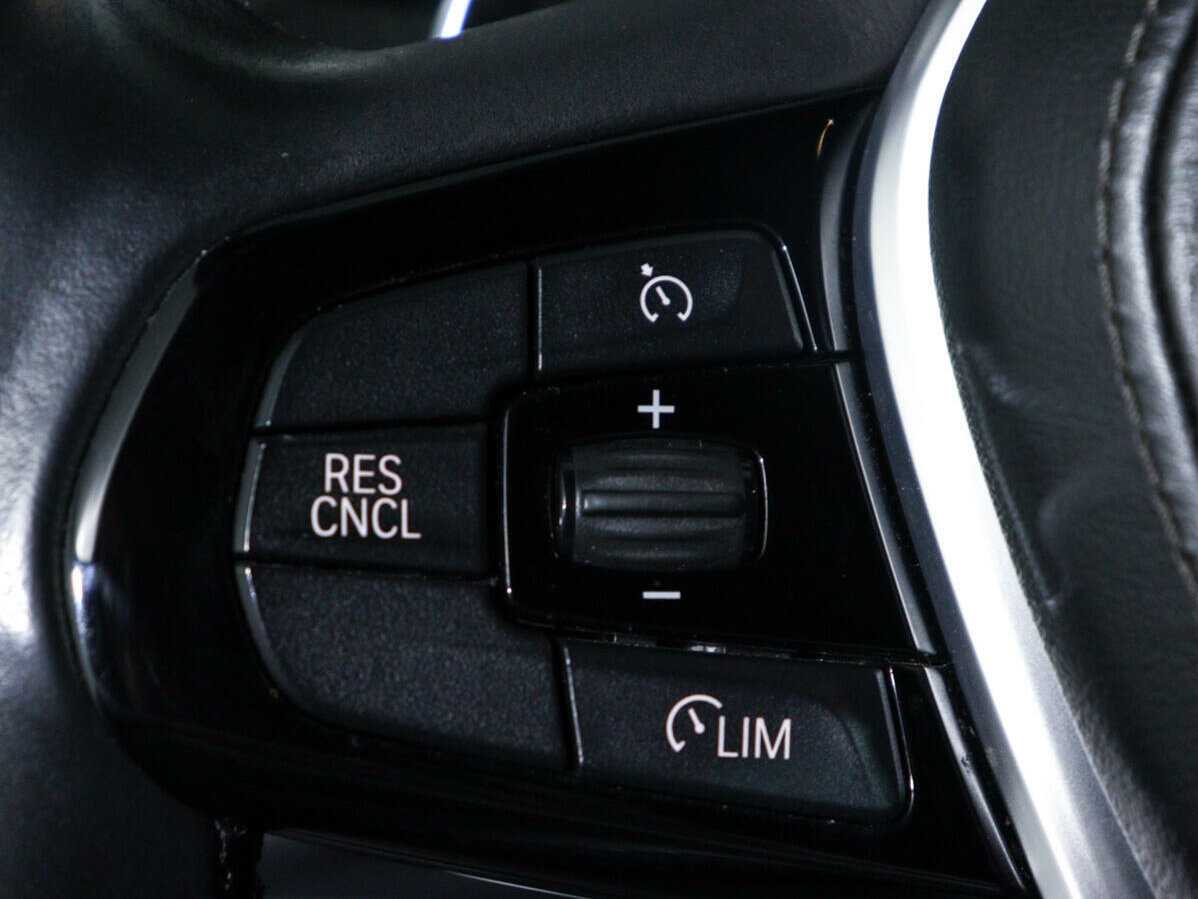 BMW 5 серии 2019 года с пробегом. Фото: #14