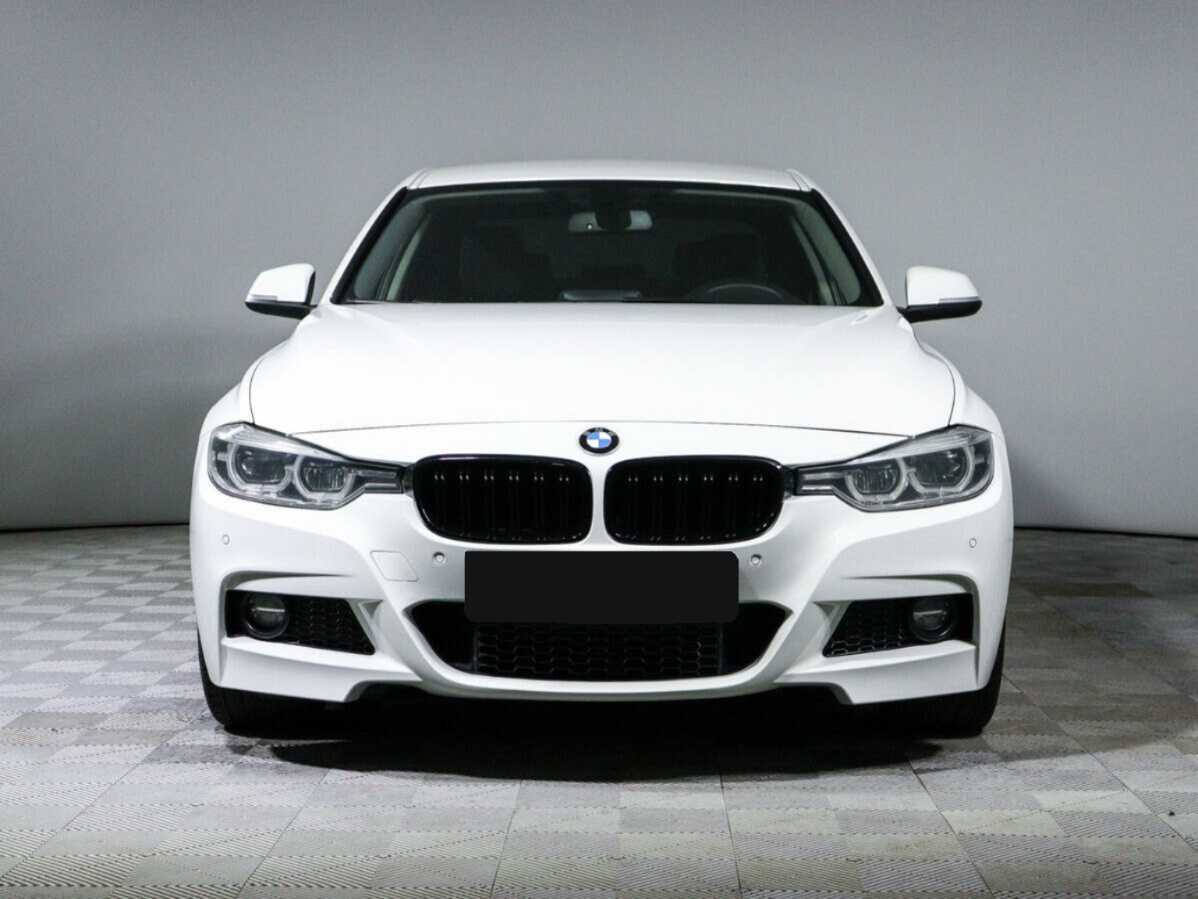 BMW 3 серии 2016 года с пробегом. Фото: #1