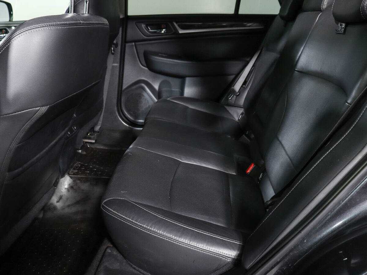 Subaru Outback 2017 года с пробегом. Фото: #8