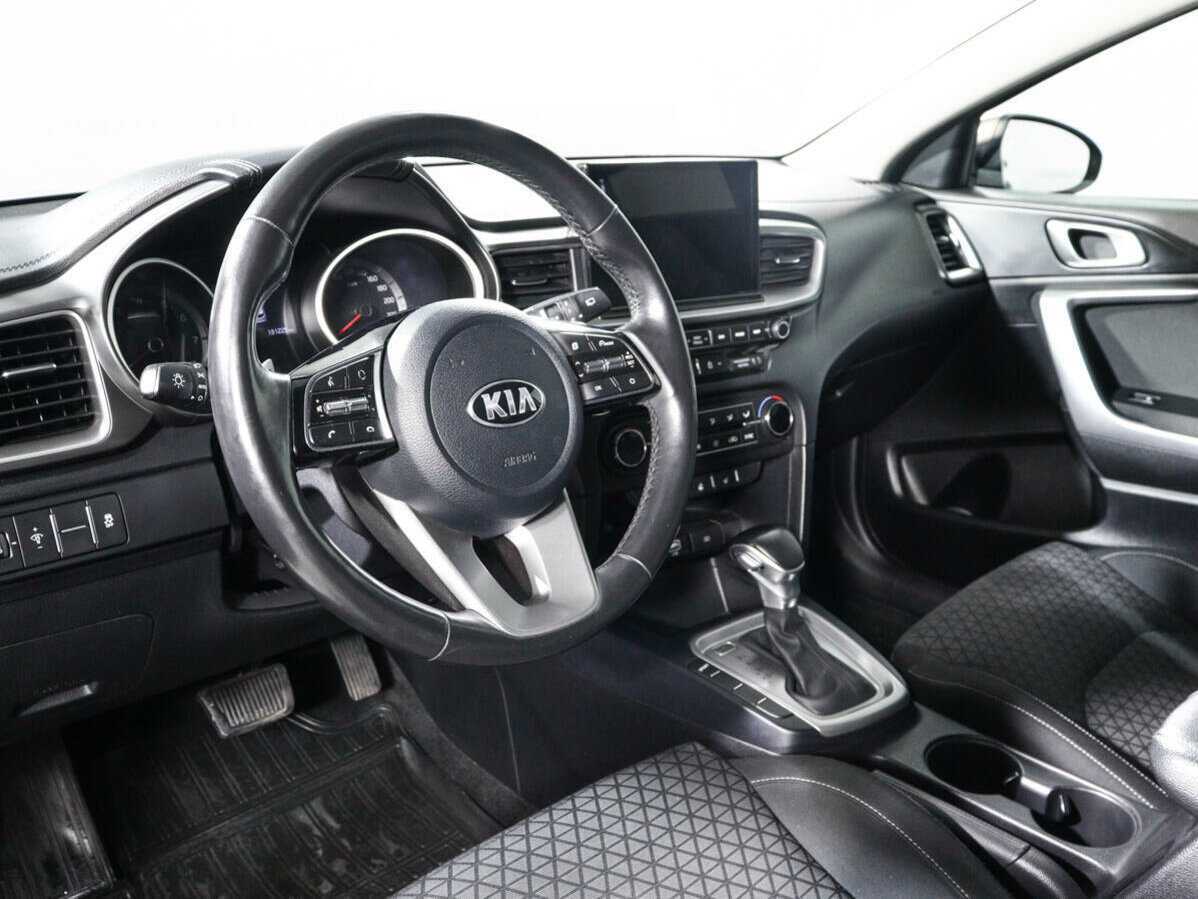 Б/У Киа Сид 2019 года. Фото: #13