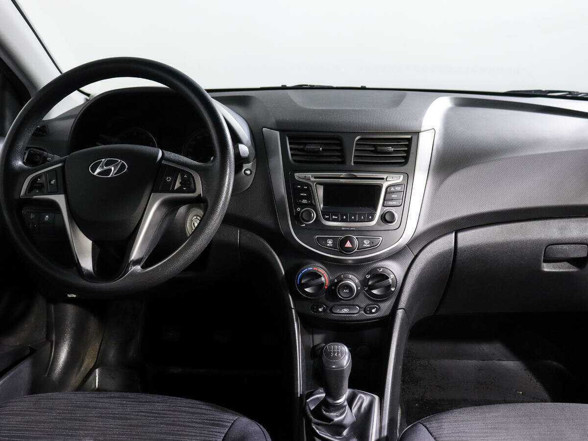 Б/У Хендай Солярис 2016 года. Фото: #11