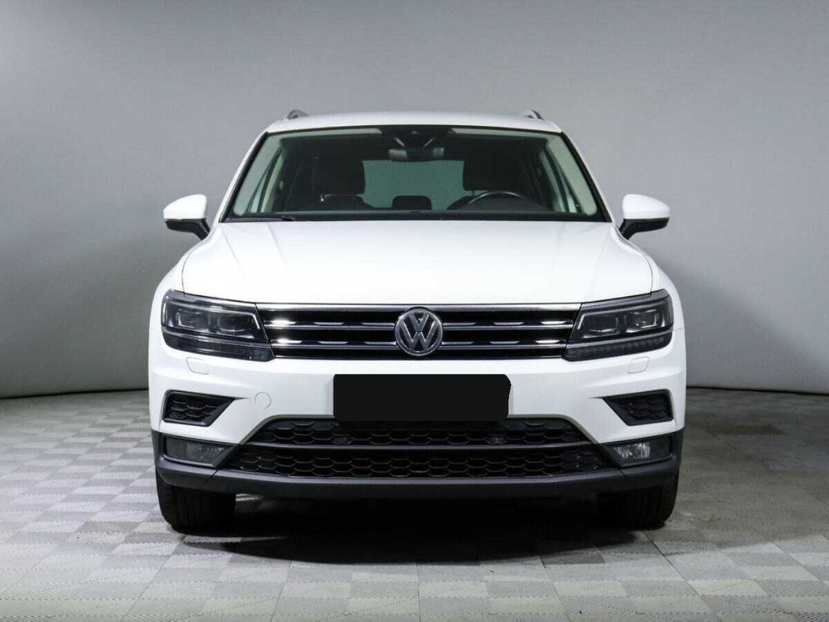 Volkswagen Tiguan 2018 года с пробегом. Фото: #1