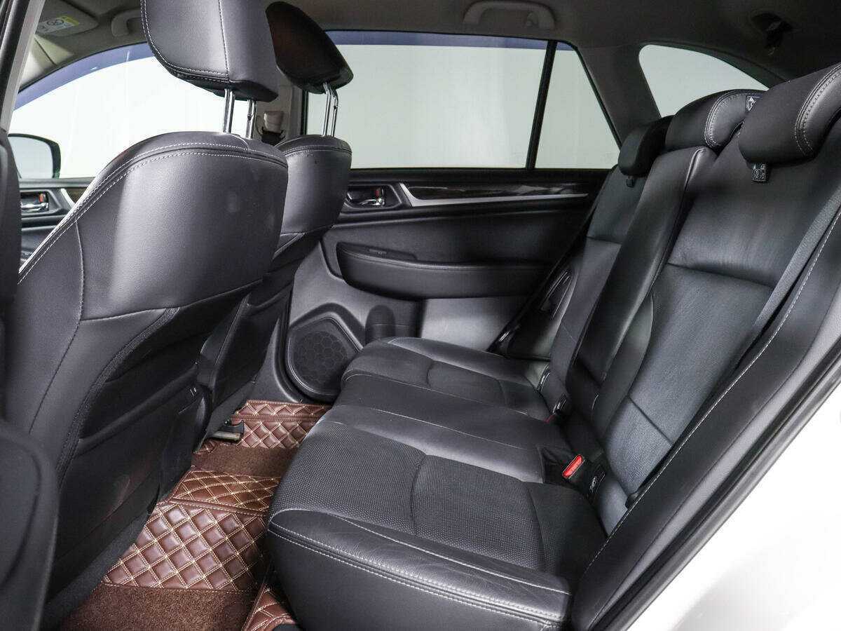 Subaru Outback 2015 года с пробегом. Фото: #7