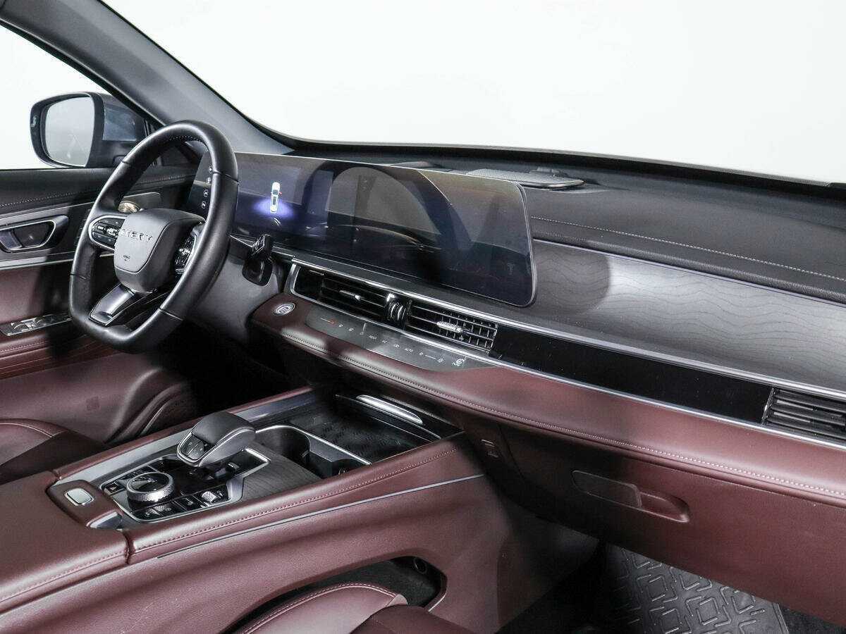 Chery Tiggo 8 Pro Max 2023 года с пробегом. Фото: #6