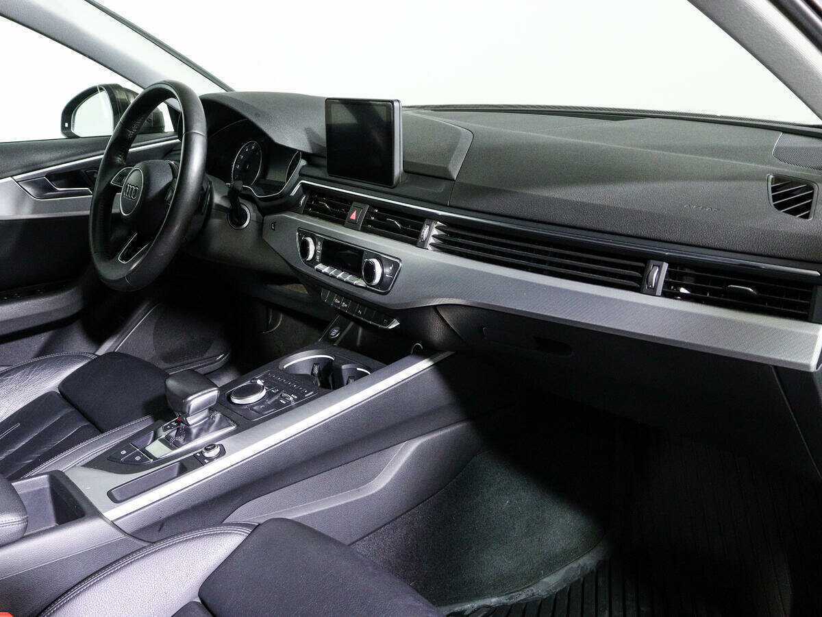 Audi A4 2016 года с пробегом. Фото: #8