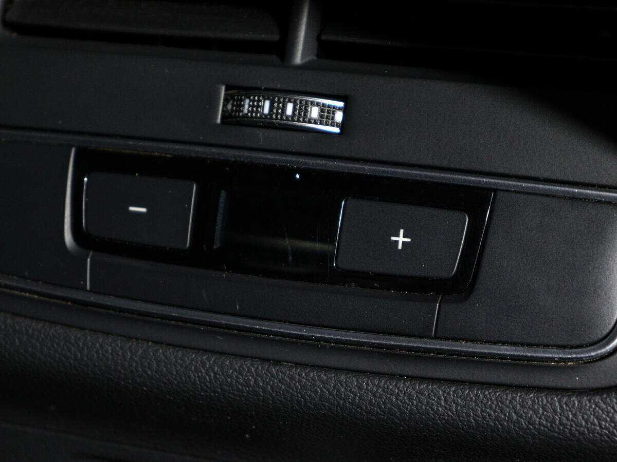 Audi A4 2016 года с пробегом. Фото: #16