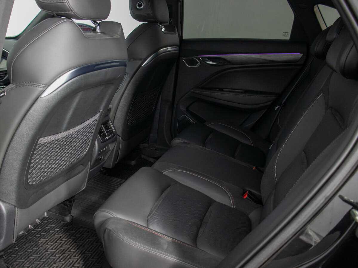 Geely Tugella 2022 года с пробегом. Фото: #12