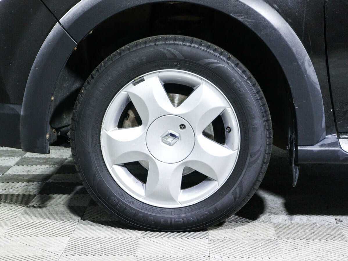 Б/У Рено Сандеро 2012 года. Фото: #14