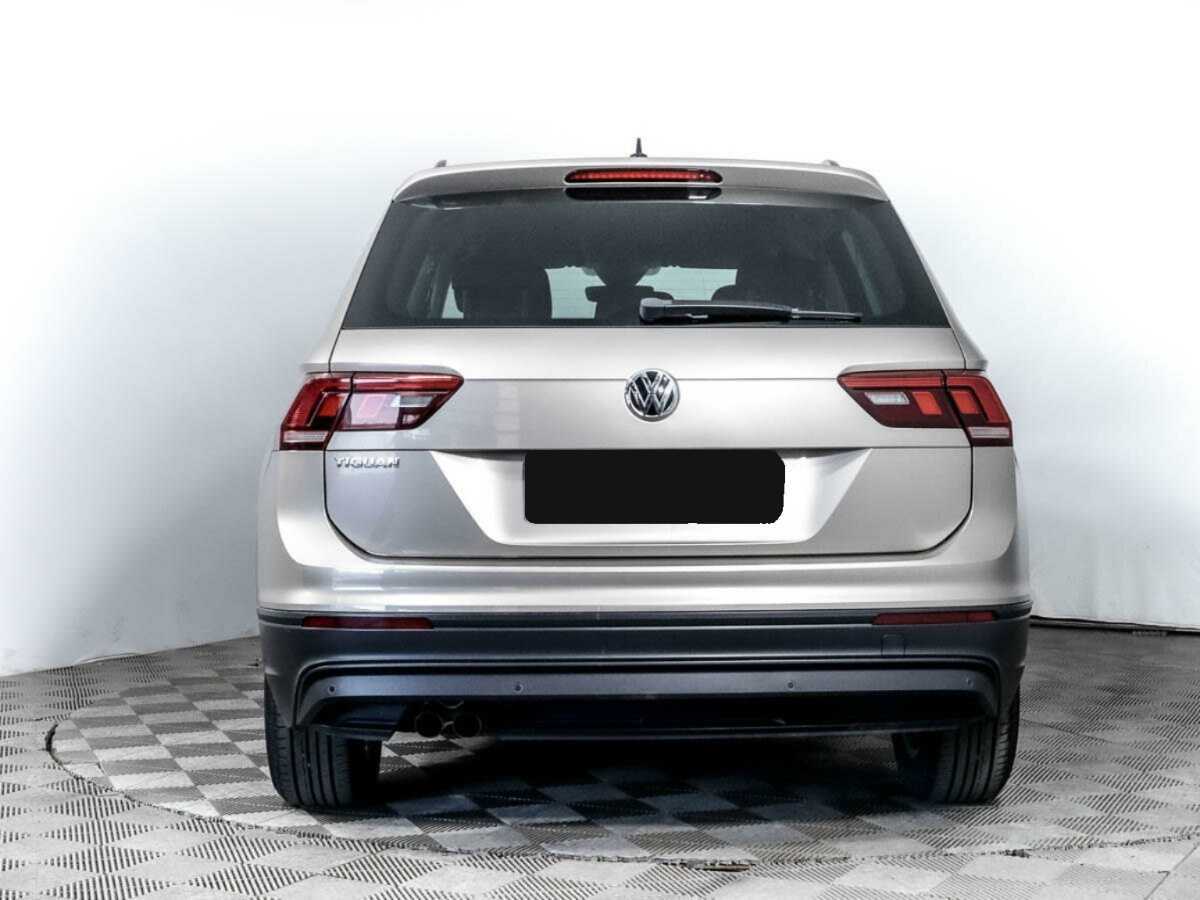 Volkswagen Tiguan 2018 года с пробегом. Фото: #3