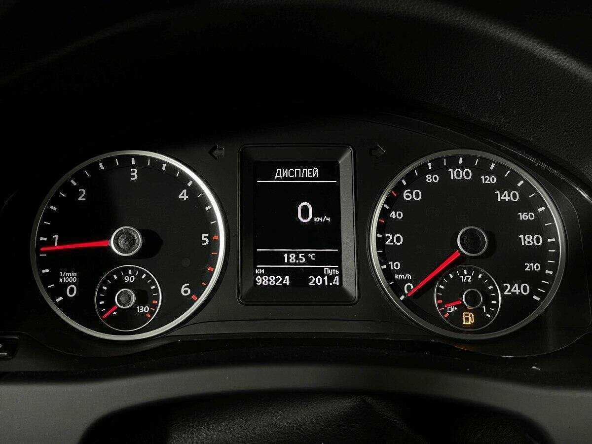 Б/У Фольксваген Тигуан 2014 года. Фото: #10