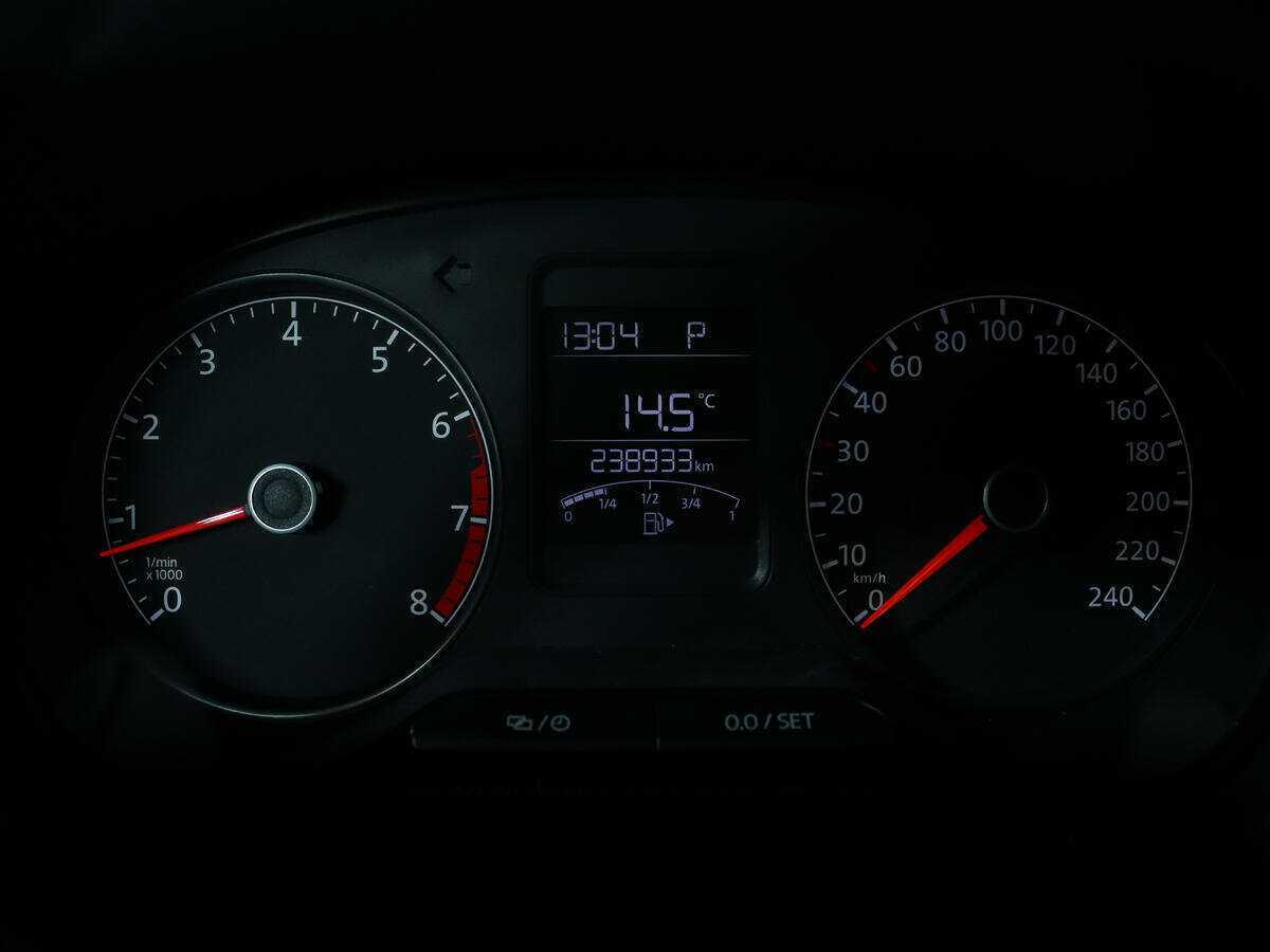 Б/У Фольксваген Поло 2014 года. Фото: #9