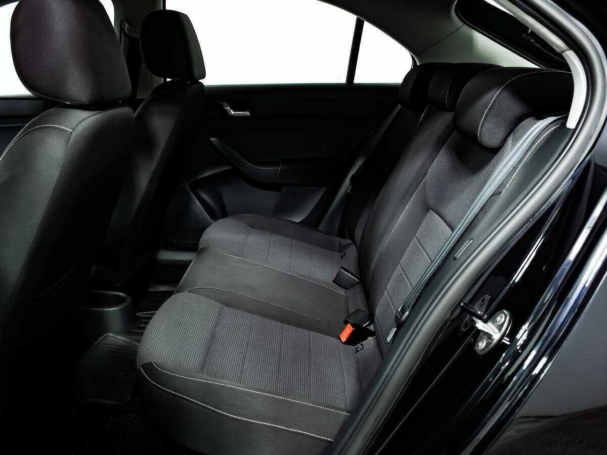 Б/У Шкода Рапид 2014 года. Фото: #11