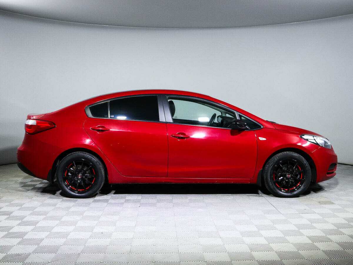 Б/У Киа Церато 2014 года. Фото: #3