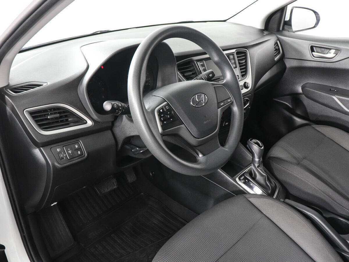 Б/У Хендай Солярис 2017 года. Фото: #8