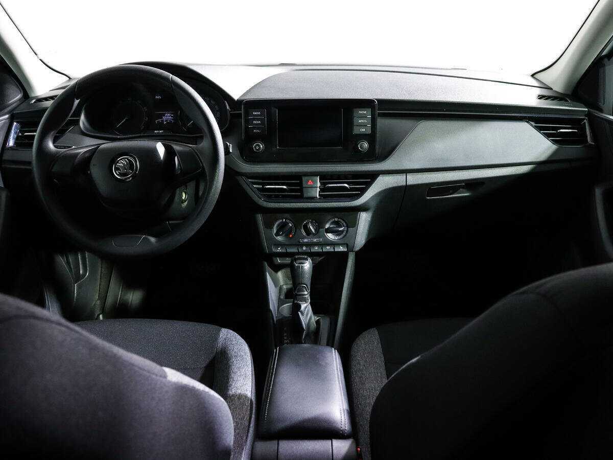 Б/У Шкода Рапид 2021 года. Фото: #9