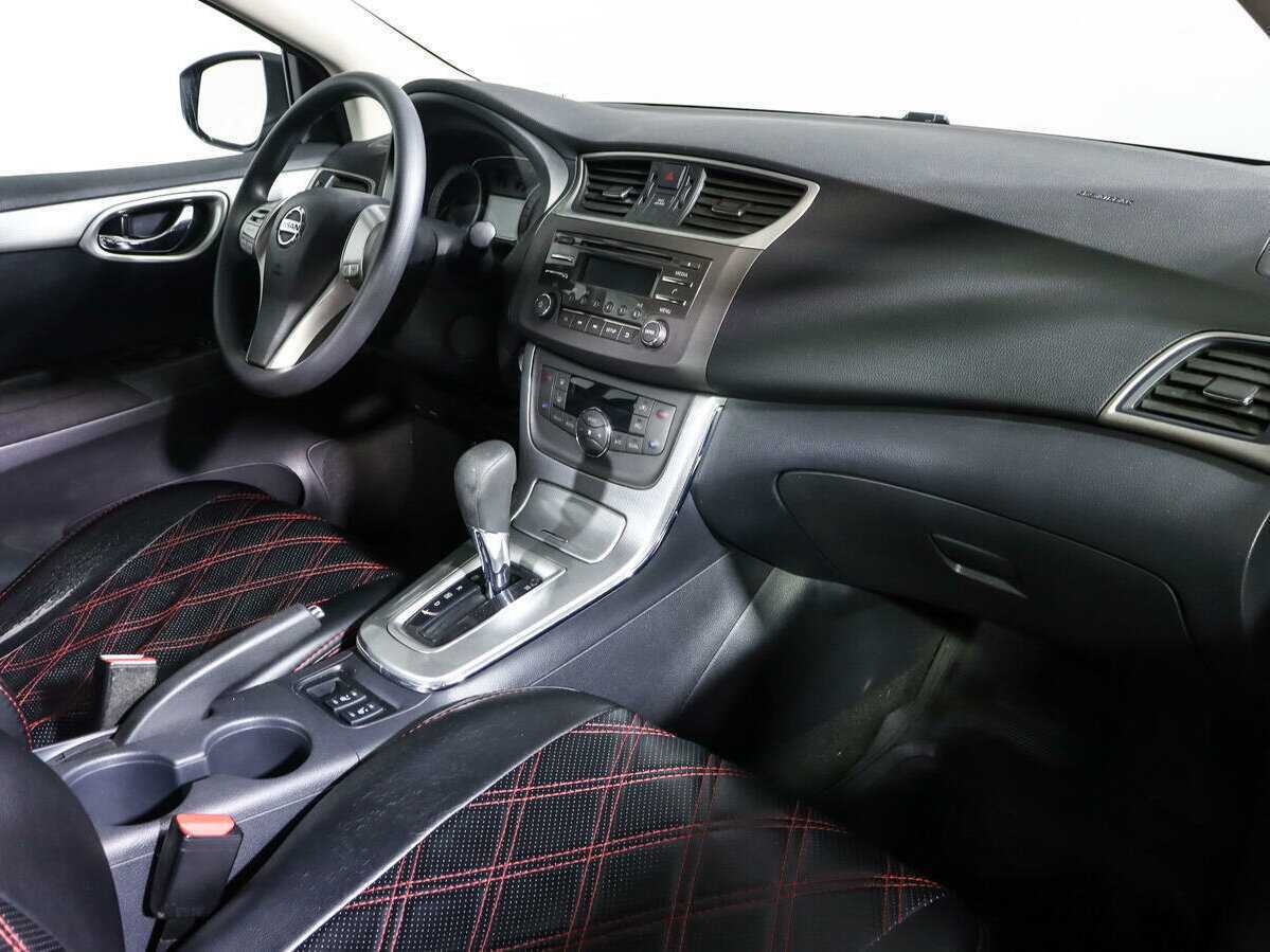 Б/У Ниссан Сентра 2015 года. Фото: #6