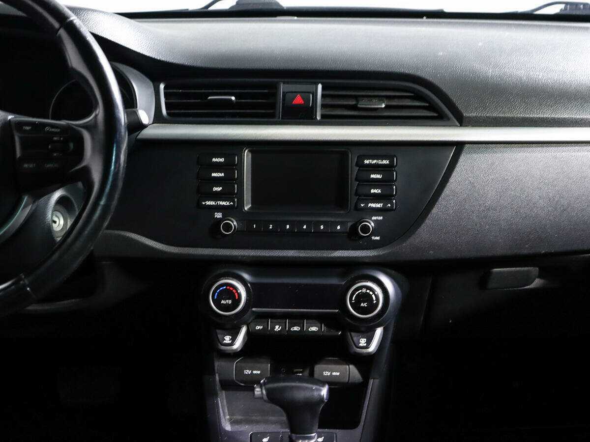 Б/У Киа Рио 2019 года. Фото: #10