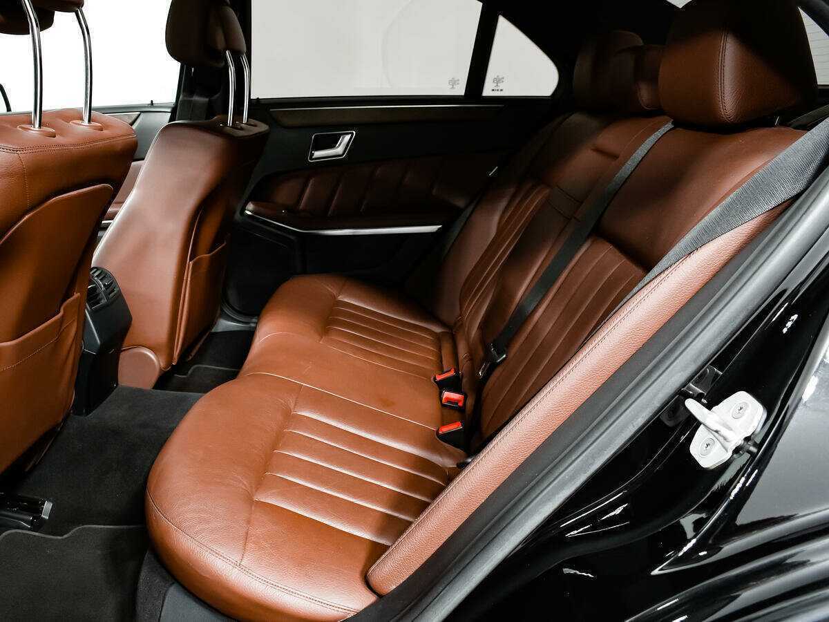 Mercedes-Benz E-Класс 2013 года с пробегом. Фото: #9