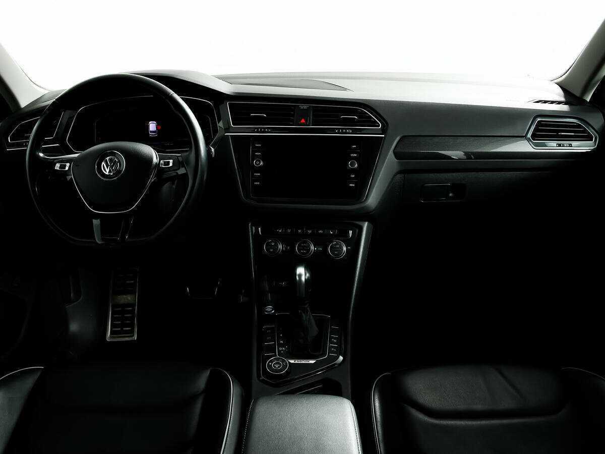Volkswagen Tiguan 2020 года с пробегом. Фото: #10