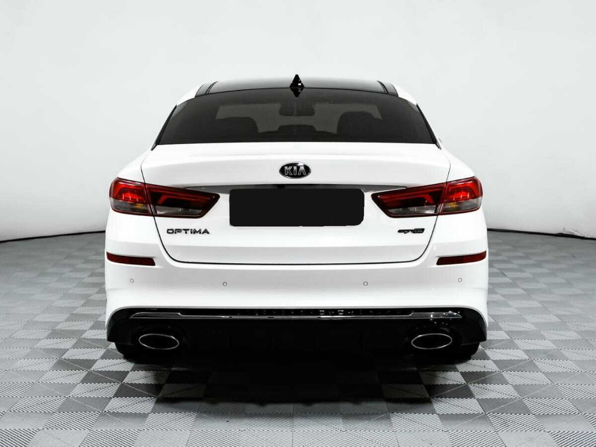 Kia Optima 2018 года с пробегом. Фото: #4