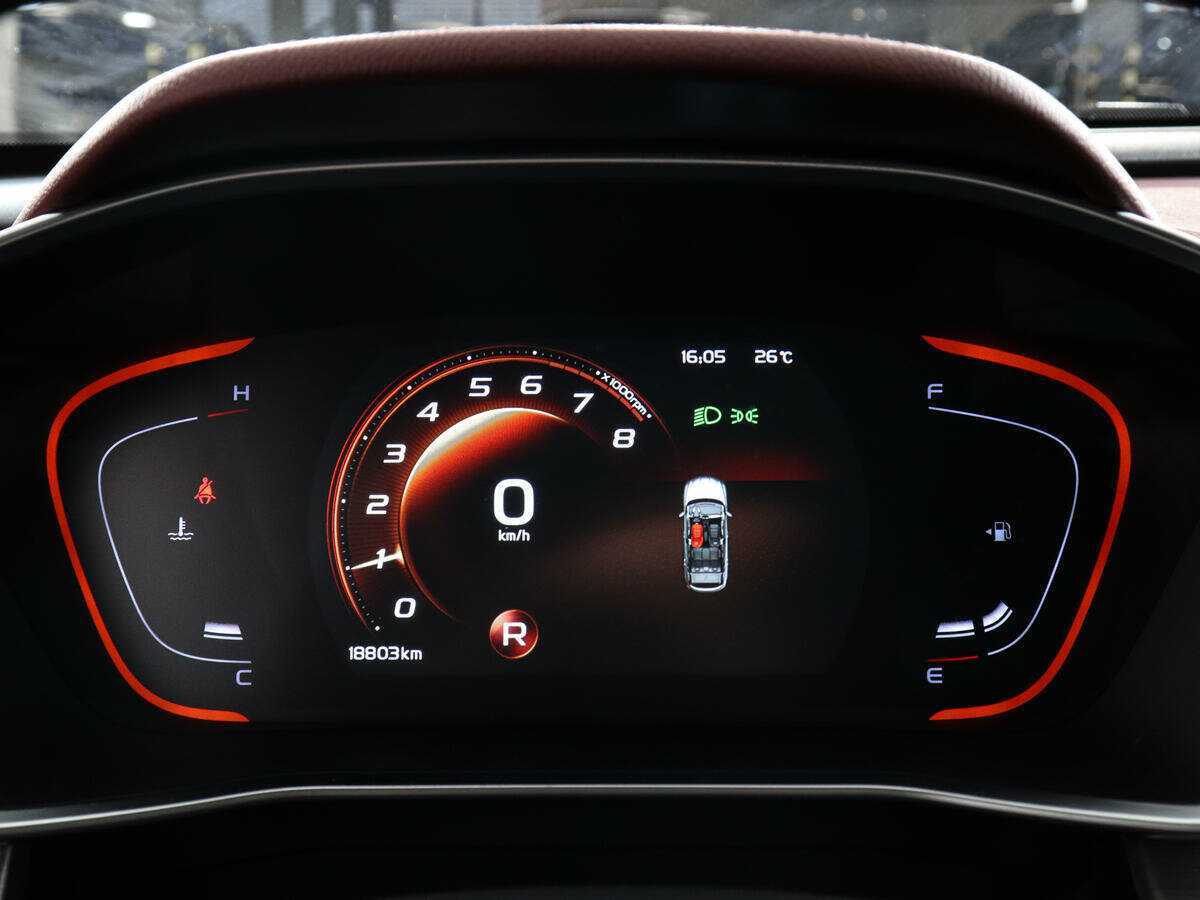 Geely Coolray 2023 года с пробегом. Фото: #10