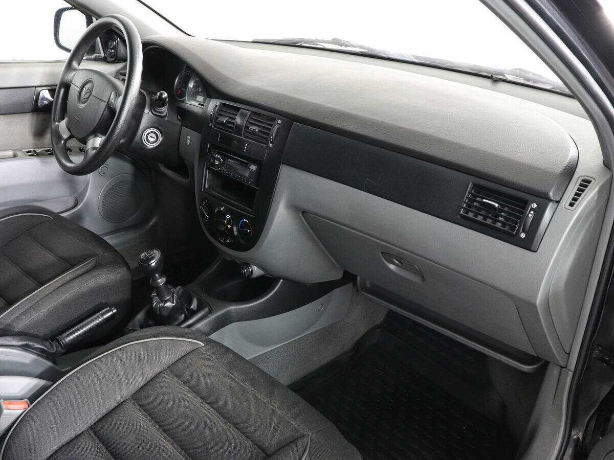 Б/У Дэу Гентра 2015 года. Фото: #5