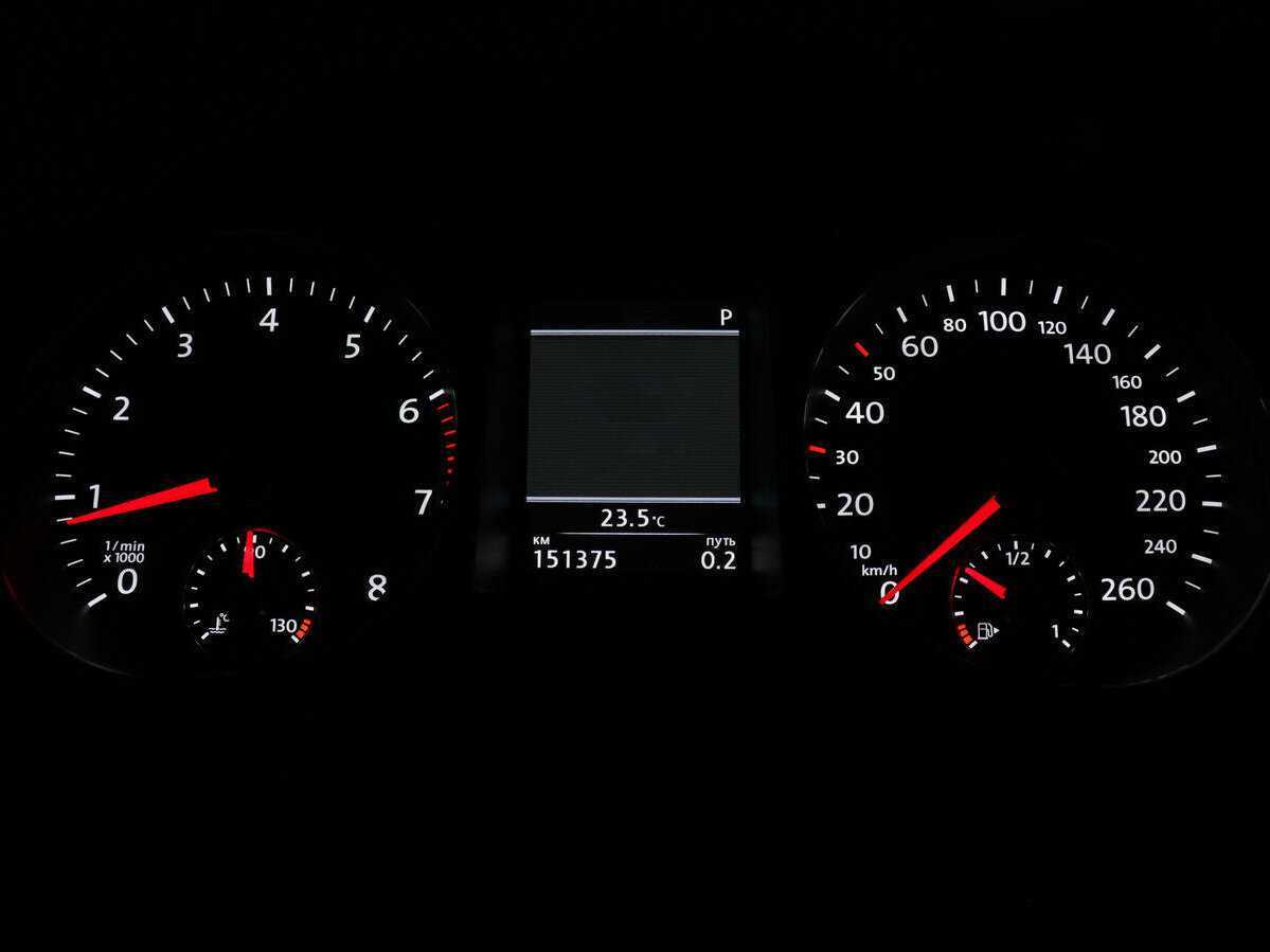 Б/У Фольксваген Пассат 2014 года. Фото: #10