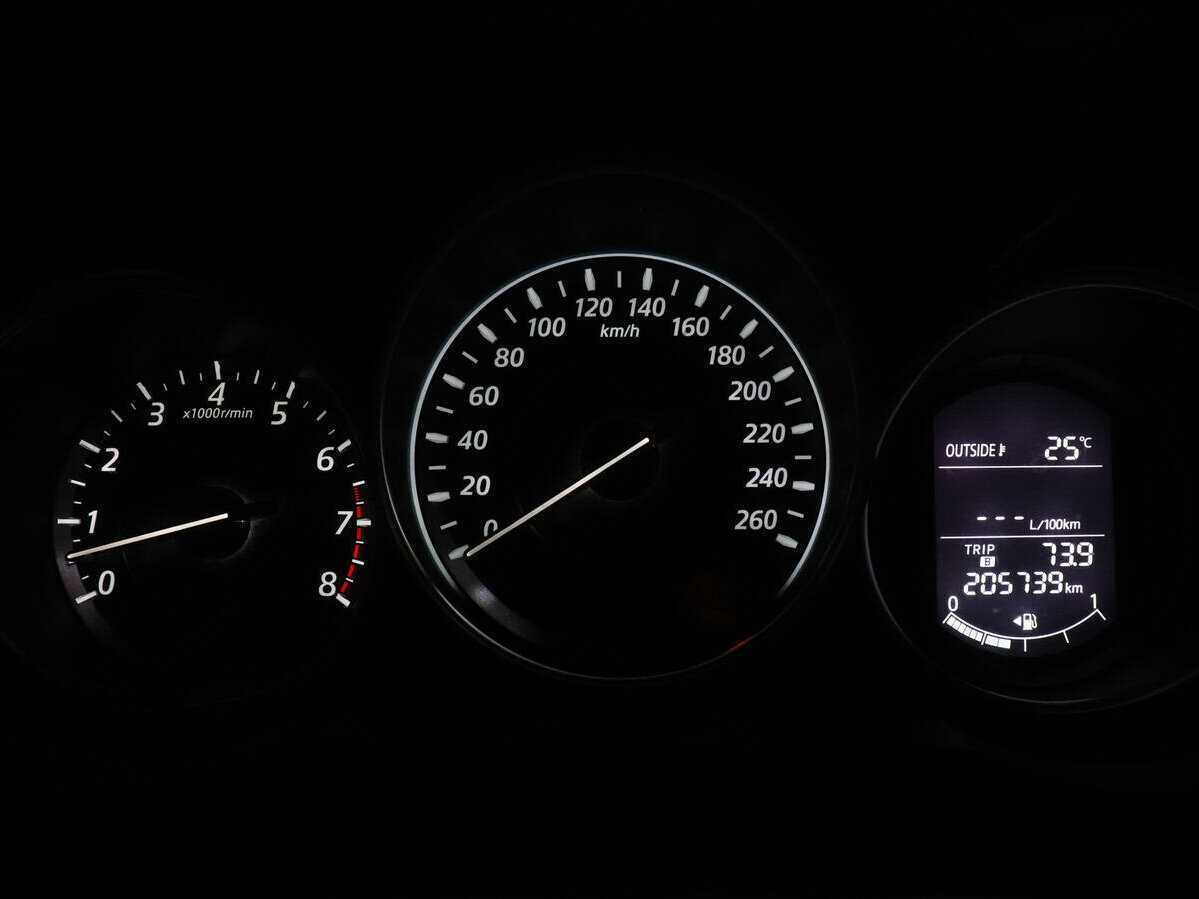 Б/У Мазда 6 2013 года. Фото: #10