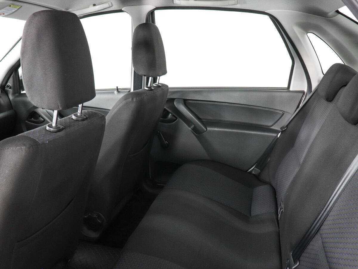 Б/У Лада (ВАЗ) Гранта 2014 года. Фото: #11