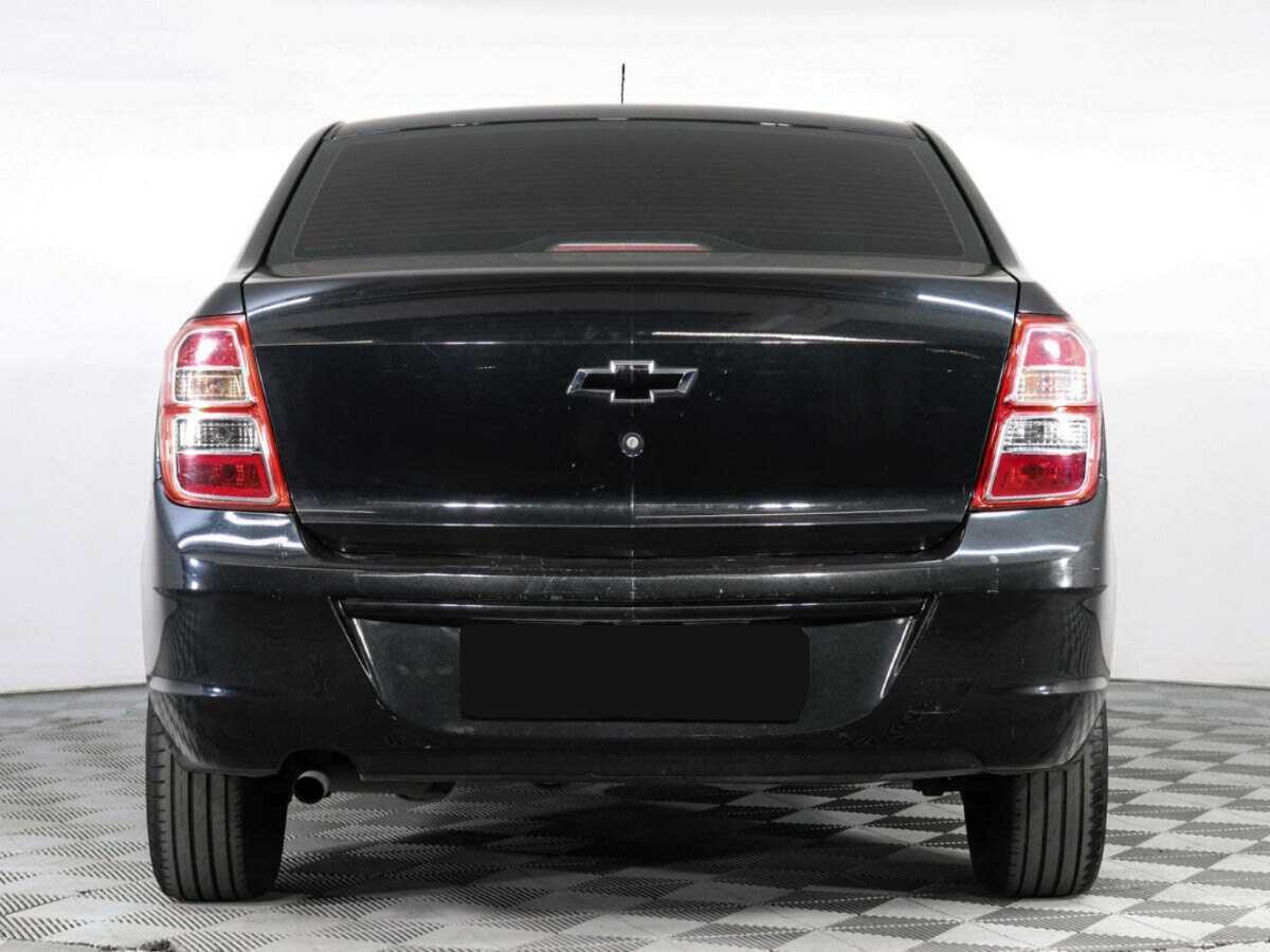 Б/У Шевроле Кобальт 2013 года. Фото: #5