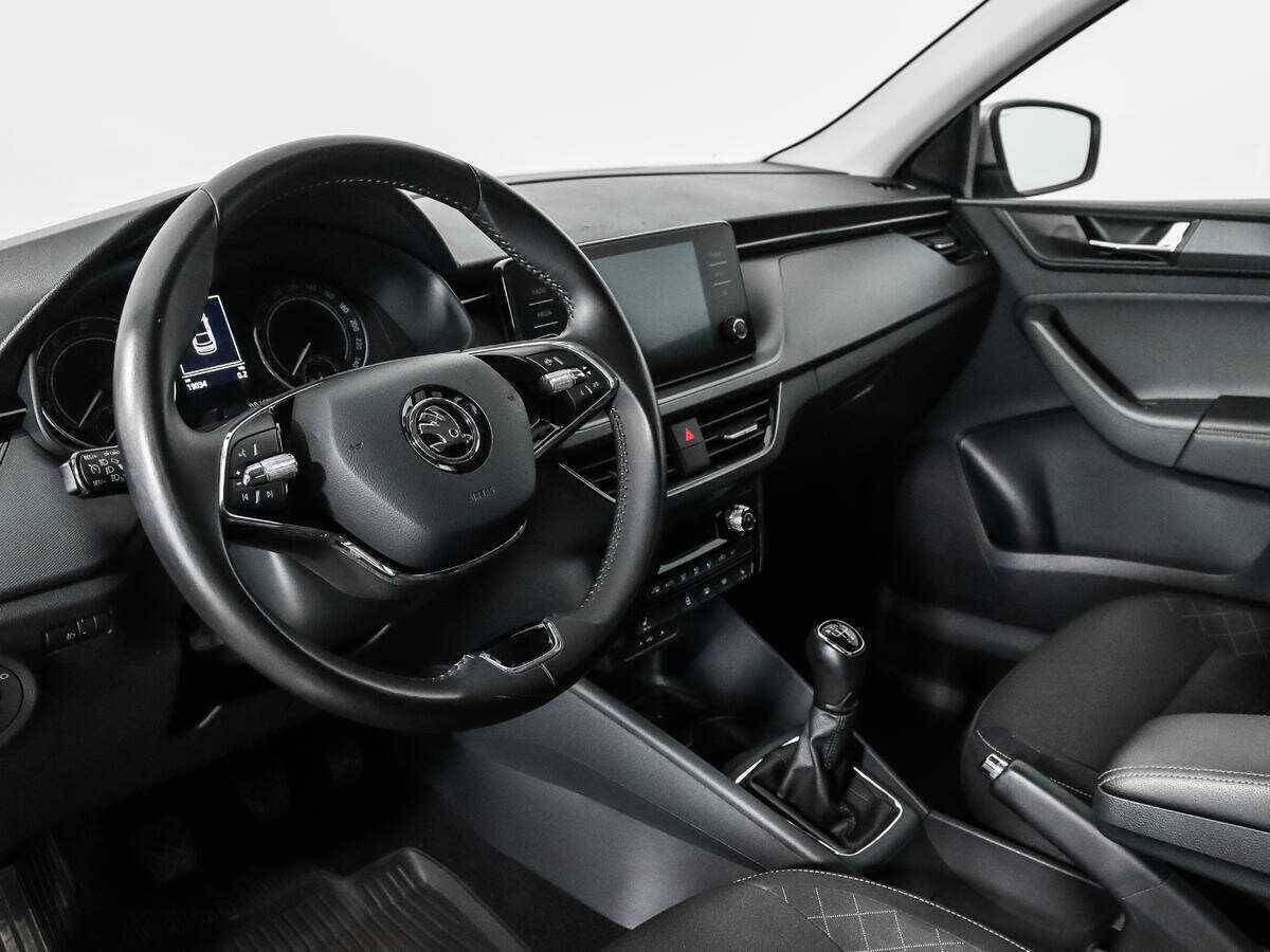 Б/У Шкода Рапид 2020 года. Фото: #8