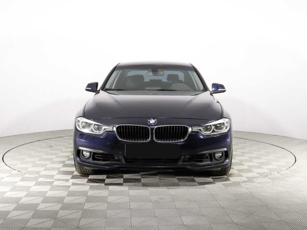 BMW 3 серии 2016 года с пробегом. Фото: #1